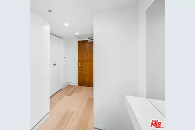13700 Marina Pointe Dr #617, Marina del Rey, CA 90292 - Photo 19