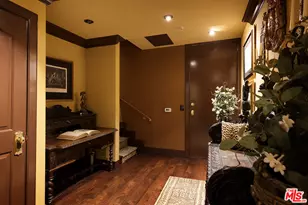 960 N Doheny Dr, West Hollywood, CA 90069 - Photo 17