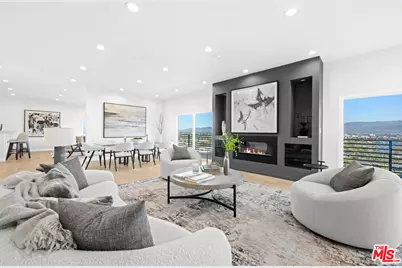 11725 Laurelwood Dr, Studio City, CA 91604 - Photo 3