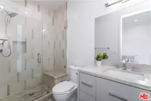 3728 S Barrington Ave, Los Angeles, CA 90066 - Photo 33