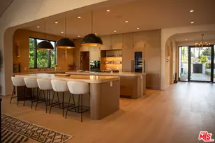 22821 Collins St, Woodland Hills, CA 91367 - Photo 5