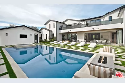 10386 Strathmore Dr, Los Angeles, CA 90024 - Photo 1