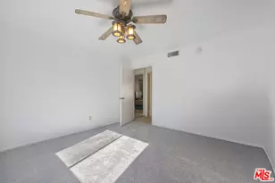 5461 Newcastle Ave, Encino, CA 91316 - Photo 27