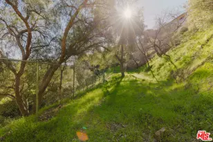 10443 Corfu Ln, Los Angeles, CA 90077 - Photo 41
