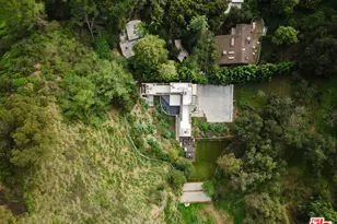 10443 Corfu Ln, Los Angeles, CA 90077 - Photo 37