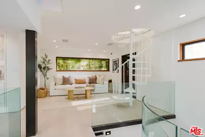 10443 Corfu Ln, Los Angeles, CA 90077 - Photo 9