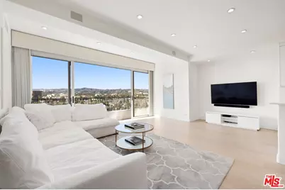 10501 Wilshire Blvd #2201, Los Angeles, CA 90024 - Photo 3