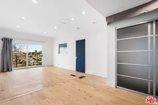 2226 Ronda Vista Dr, Los Angeles, CA 90027 - Photo 33