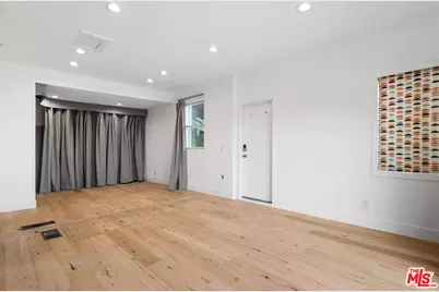 2226 Ronda Vista Dr, Los Angeles, CA 90027 - Photo 31