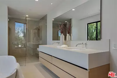 4939 Petit Ave, Encino, CA 91436 - Photo 27