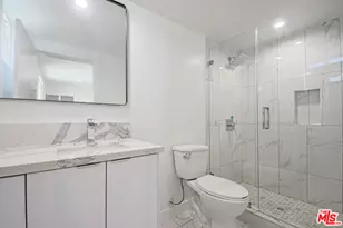 1636 Longwood Ave, Los Angeles, CA 90019 - Photo 65
