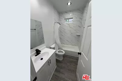 8624 Graham Ave #A, Los Angeles, CA 90002 - Photo 13