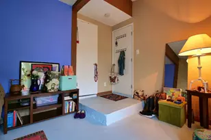 11282 Dona Lola Dr, Studio City, CA 91604 - Photo 15