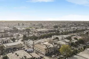 1014 W 57th St, Los Angeles, CA 90037 - Photo 13