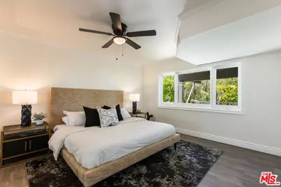 3819 Sunswept Dr, Studio City, CA 91604 - Photo 15