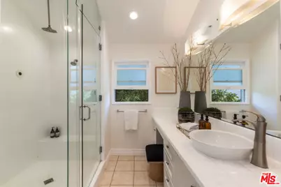 3819 Sunswept Dr, Studio City, CA 91604 - Photo 9