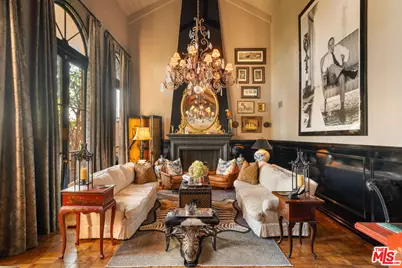 1888 N Crescent Heights Blvd, Los Angeles, CA 90069 - Photo 7