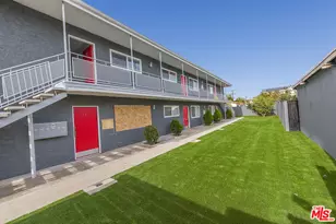 925 E 19th St, Long Beach, CA 90806 - Photo 3