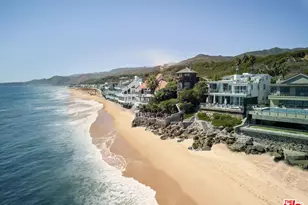 24380 Malibu Rd, Malibu, CA 90265 - Photo 19