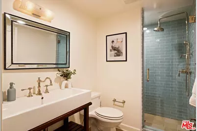 4818 Bonvue Ave, Los Angeles, CA 90027 - Photo 19