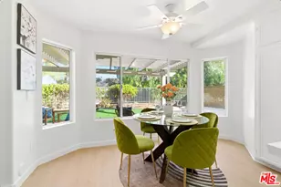 28360 Easton Ln, Santa Clarita, CA 91350 - Photo 21