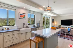 1045 Cold Canyon Rd, Calabasas, CA 91302 - Photo 17