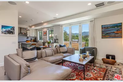 1045 Cold Canyon Rd, Calabasas, CA 91302 - Photo 19