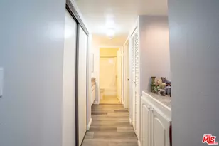 435 S Virgil Ave, Los Angeles, CA 90020 - Photo 11