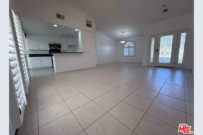 57465 Warren Way, Yucca Valley, CA 92284 - Photo 13