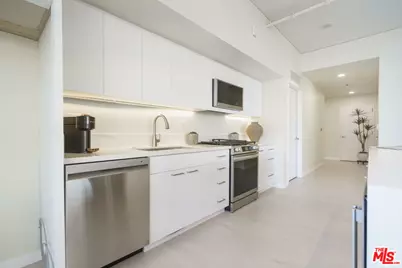 1100 S Hope St #716, Los Angeles, CA 90015 - Photo 9