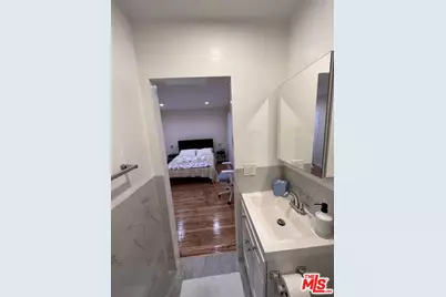 10937 Whitaker Ave, Granada Hills, CA 91344 - Photo 13