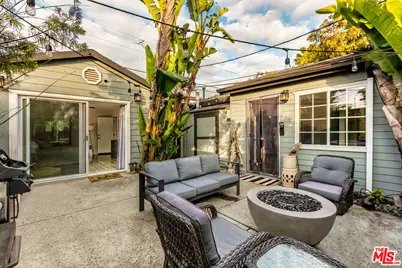 1016 Oakwood Ave, Venice, CA 90291 - Photo 29