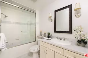 411 N Oakhurst Dr, Beverly Hills, CA 90210 - Photo 19