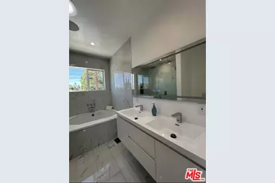 10937 Whitaker Ave, Granada Hills, CA 91344 - Photo 31