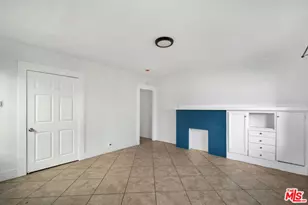 528 W 75th St, Los Angeles, CA 90044 - Photo 7