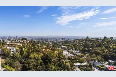 2756 Westshire Dr, Los Angeles, CA 90068 - Photo 43