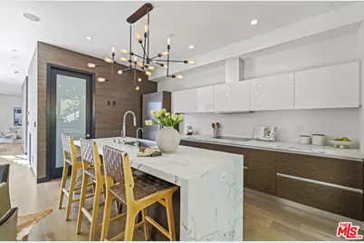 2756 Westshire Dr, Los Angeles, CA 90068 - Photo 7