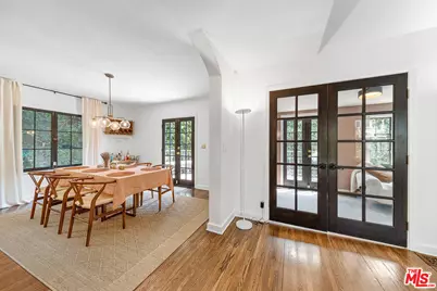 6626 Cahuenga Ter, Los Angeles, CA 90068 - Photo 11
