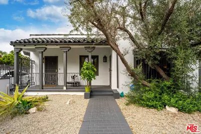 535 N Poinsettia Pl, Los Angeles, CA 90036 - Photo 3