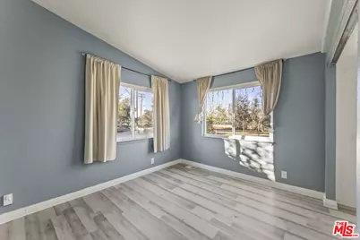 6677 Maricopa Rd, Phelan, CA 92371 - Photo 9