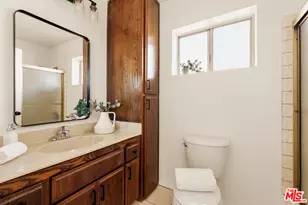 7520 Stewart Ave, Los Angeles, CA 90045 - Photo 17