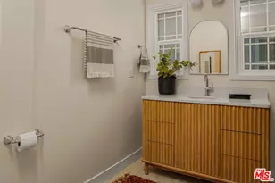 5315 Saturn St, Los Angeles, CA 90019 - Photo 21