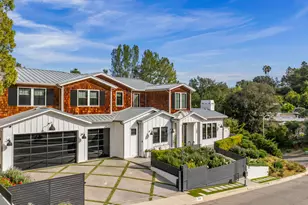 16101 Royal Mt Dr, Encino, CA 91436 - Photo 3