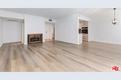 1710 Malcolm Ave #303, Los Angeles, CA 90024 - Photo 3