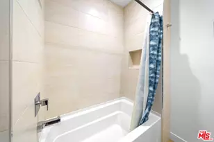 497 N St Andrews Pl, Los Angeles, CA 90004 - Photo 15