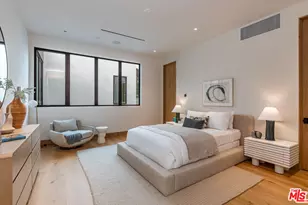 1307 N Doheny Dr, Los Angeles, CA 90069 - Photo 19