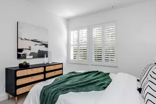 10648 Woodbridge St, Toluca Lake, CA 91602 - Photo 25