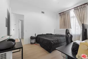 309 S Mariposa Ave, Los Angeles, CA 90020 - Photo 9