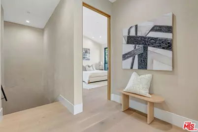 5935 Yarmouth Ave, Encino, CA 91316 - Photo 25