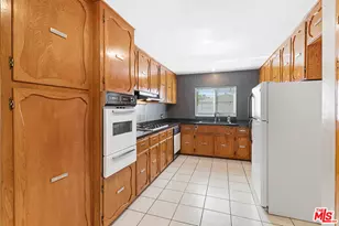 4373 McConnell Blvd, Los Angeles, CA 90066 - Photo 13